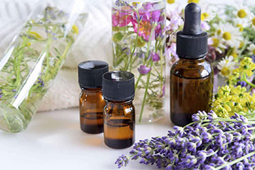 Why do Many Customers choose MEENA PERFUMERY Oils Compnay?